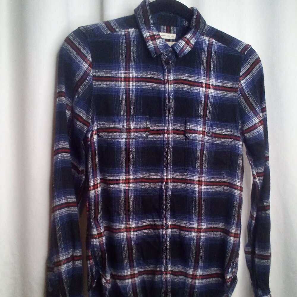 American Eagle Button Up Shirt S Women Ahh-Mazingly Soft Pockets Plaid Blue Red